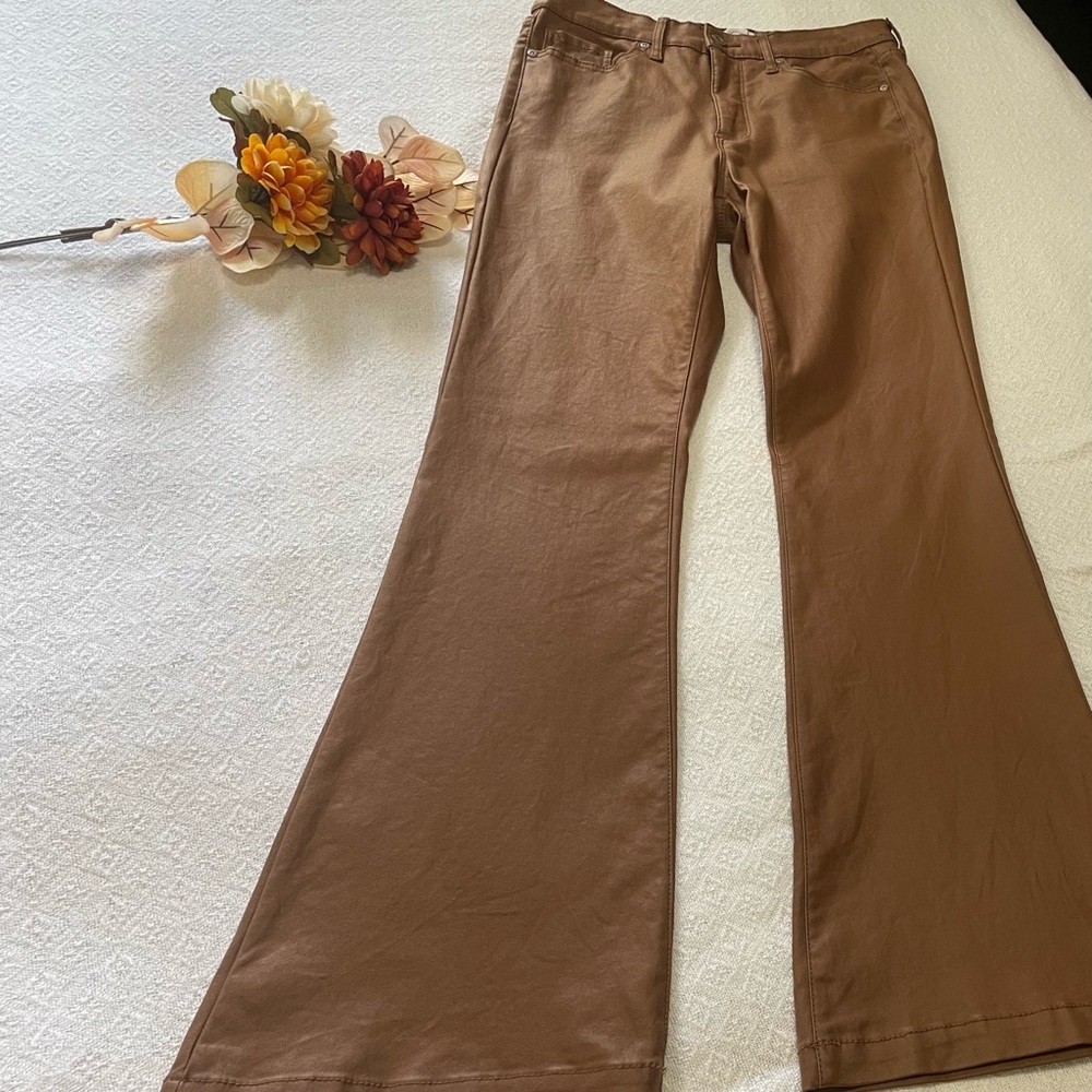 Sofia by‎ Sofia Vergara Flare Pants Caramel Color Size 8